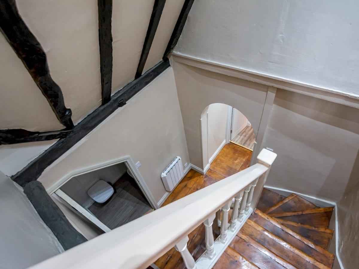 Pass The Keys Renovated Apartment In The Centre Of カンタベリー エクステリア 写真